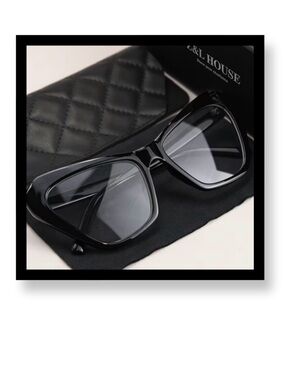 🆕 Women’s Black Butterfly Frame Reading Glasses